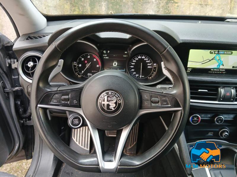 Alfa Romeo Stelvio 2.2 t Executive Q4 210cv auto