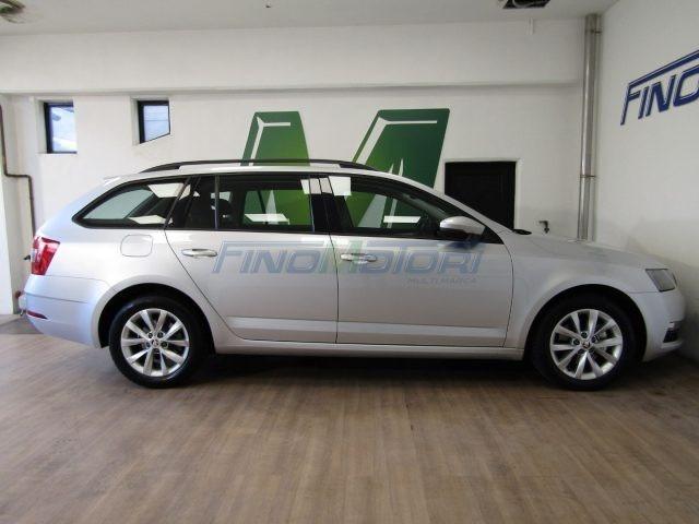 SKODA Octavia 2.0 TDI CR 4x4 DSG Wagon Ambition