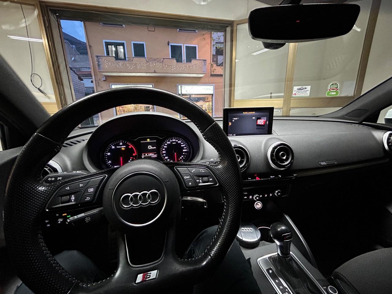 Audi A3 SPB 2.0 TDI Sedan S-Line