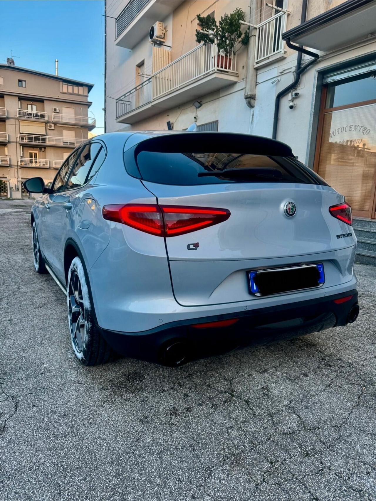 Alfa Romeo Stelvio 2.2 Turbodiesel 190 CV AT8 Q4 Sprint