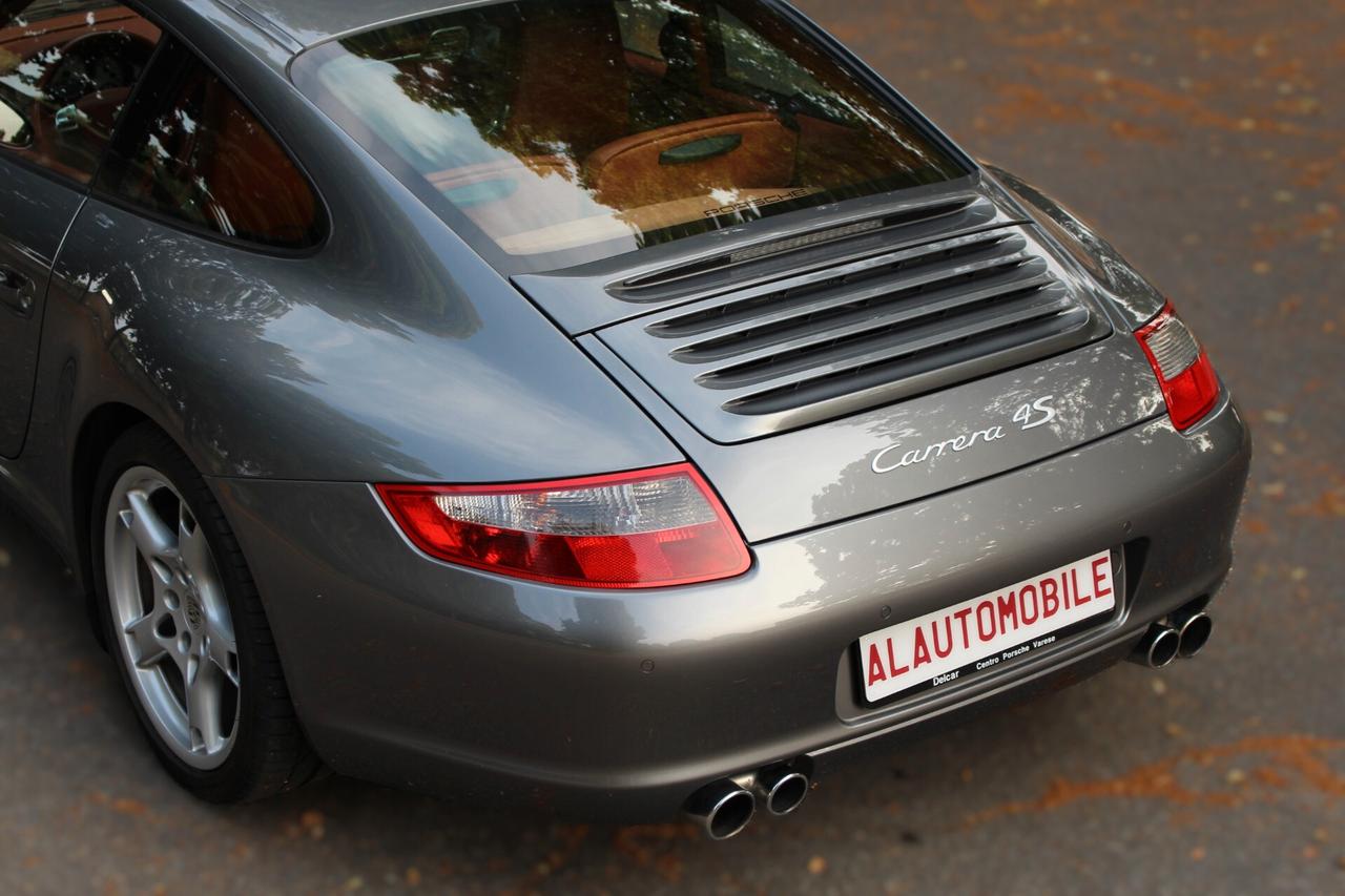 Porsche 911 Carrera 4S Coupé