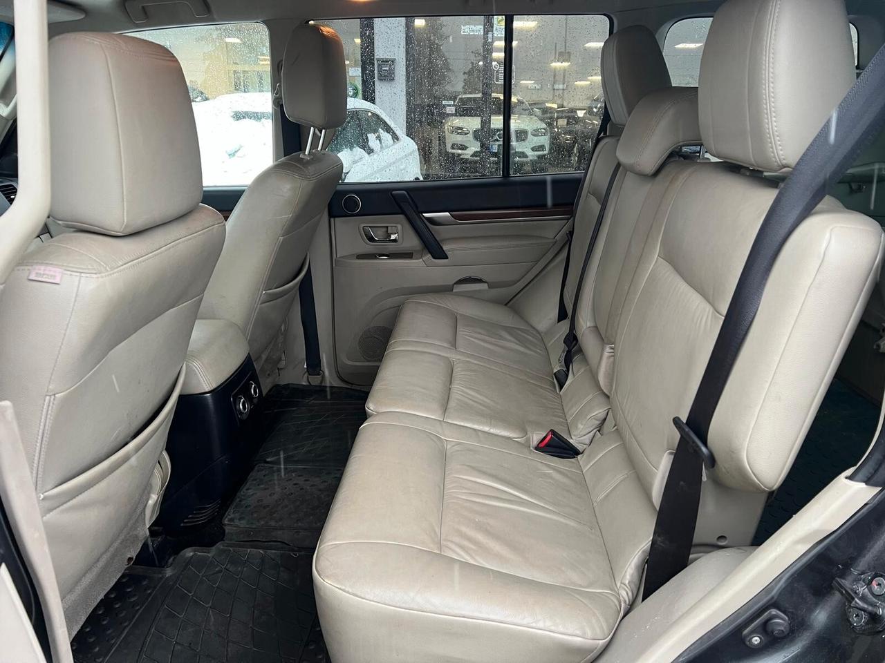 Mitsubishi Pajero 3.2 DI-D 16V aut. 5p. Instyle DPF