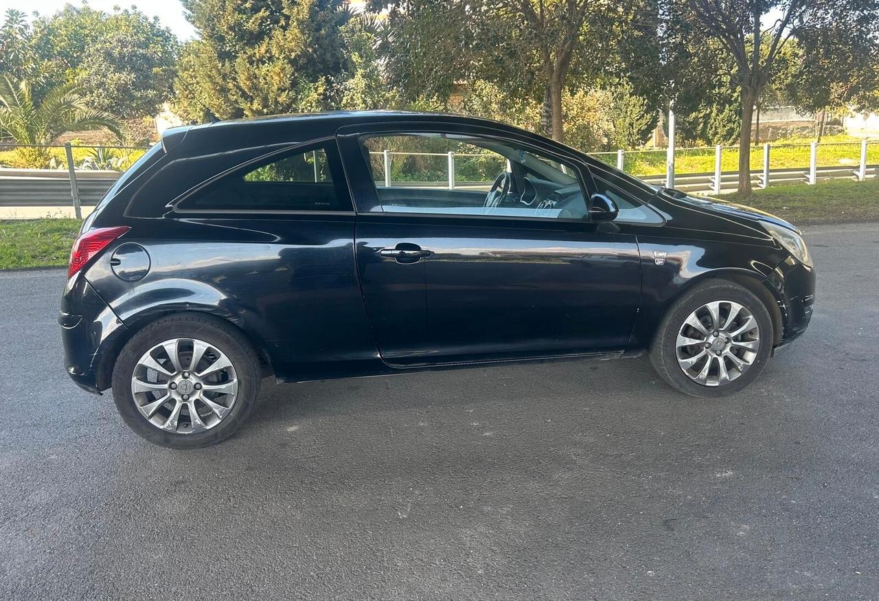 Opel Corsa 1.3 CDTI 75C 3 porte