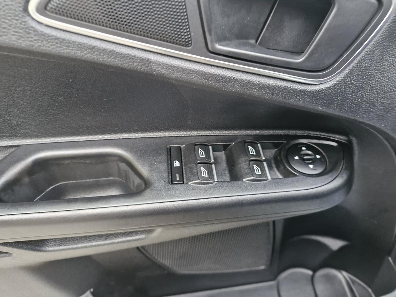 FORD B-MAX 1.5 TDCi 75CV TITANIUM 10/2015