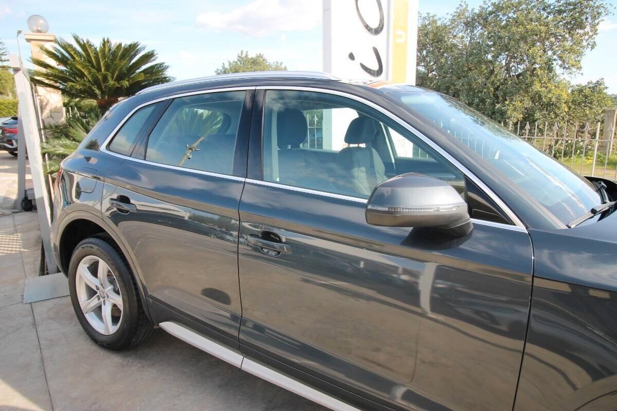 Audi Q5 2.0 TDI 190 CV Business Sport 11.2018