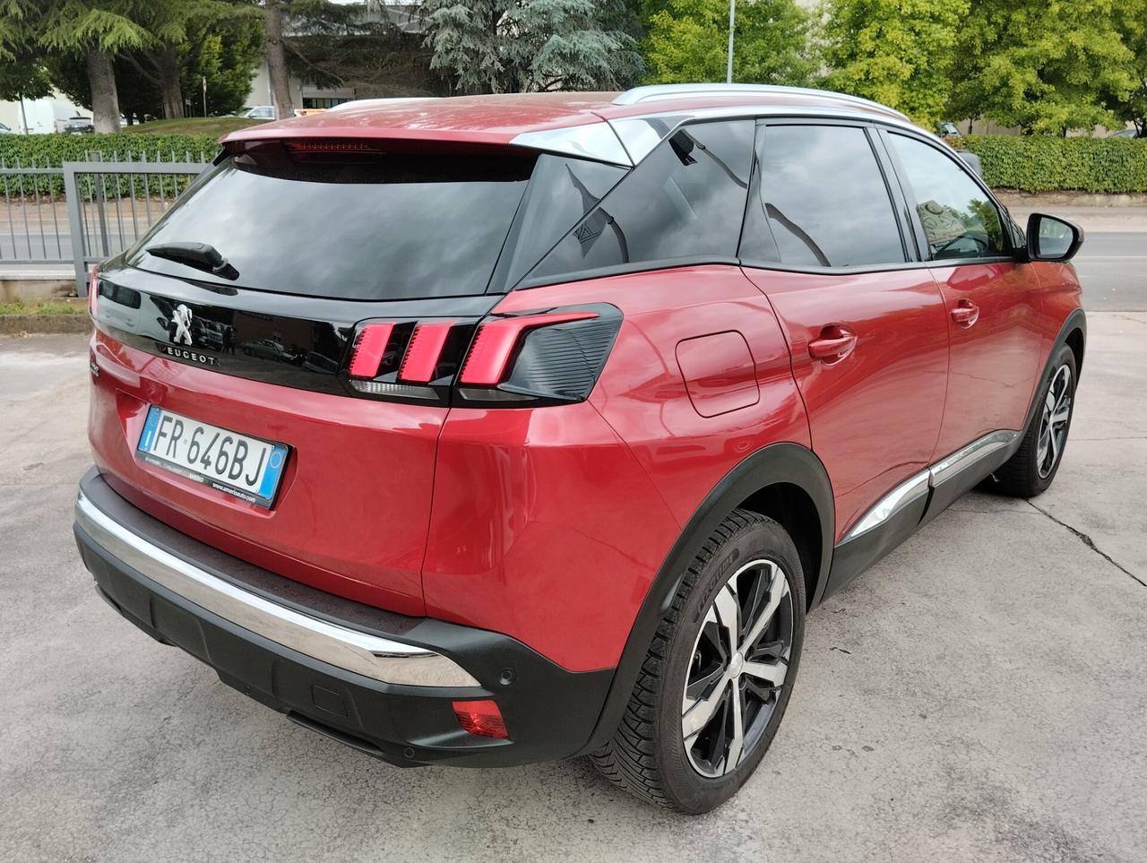 Peugeot 3008 BlueHDi 130 S&S EAT8 Allure