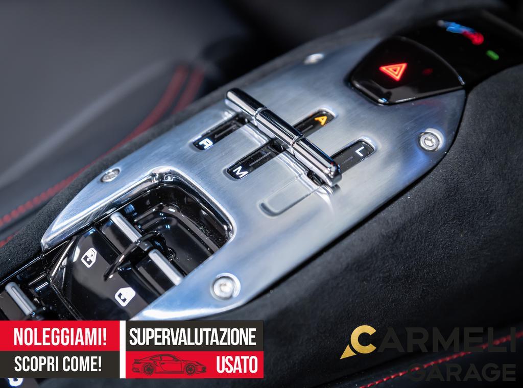 Ferrari SF90 Spider IVA ESPOSTA-CARBONIO-SOLLEVATORE ANTERIORE-PPF
