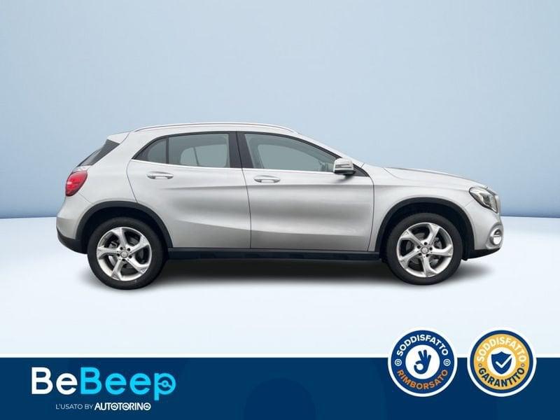 Mercedes-Benz GLA 220 D SPORT 4MATIC AUTO