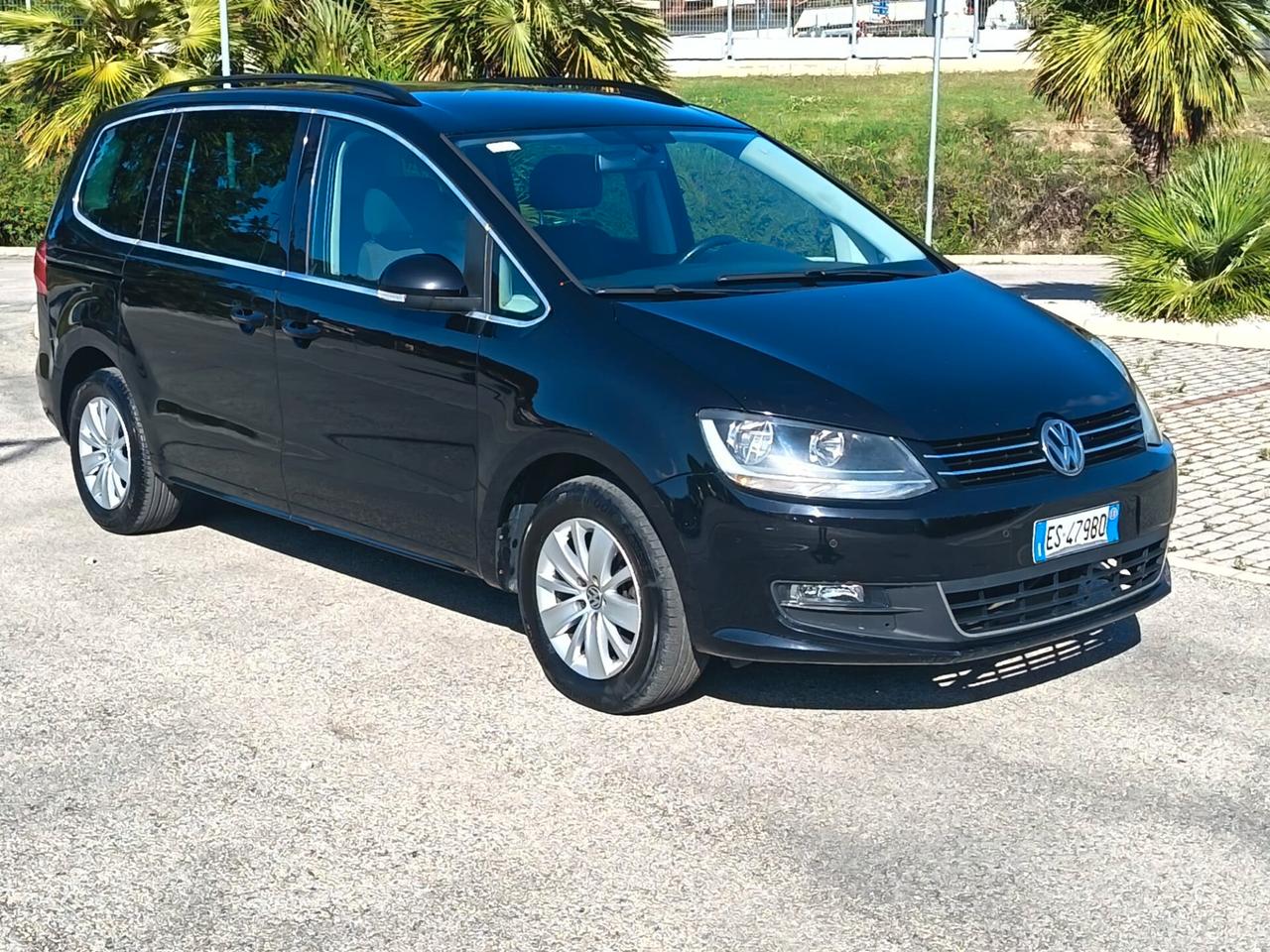 VOLKSWAGEN SHARAN 7 POSTI 2013 2.0 TDI 140CV HIGHLINE BUSINESS 7 POSTI – UNICO PROPRIETARIO – DISTRIBUZIONE FATTA