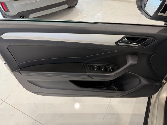 VOLKSWAGEN T-Roc Cabriolet 1.5 TSI ACT DSG Style "IQ Led"