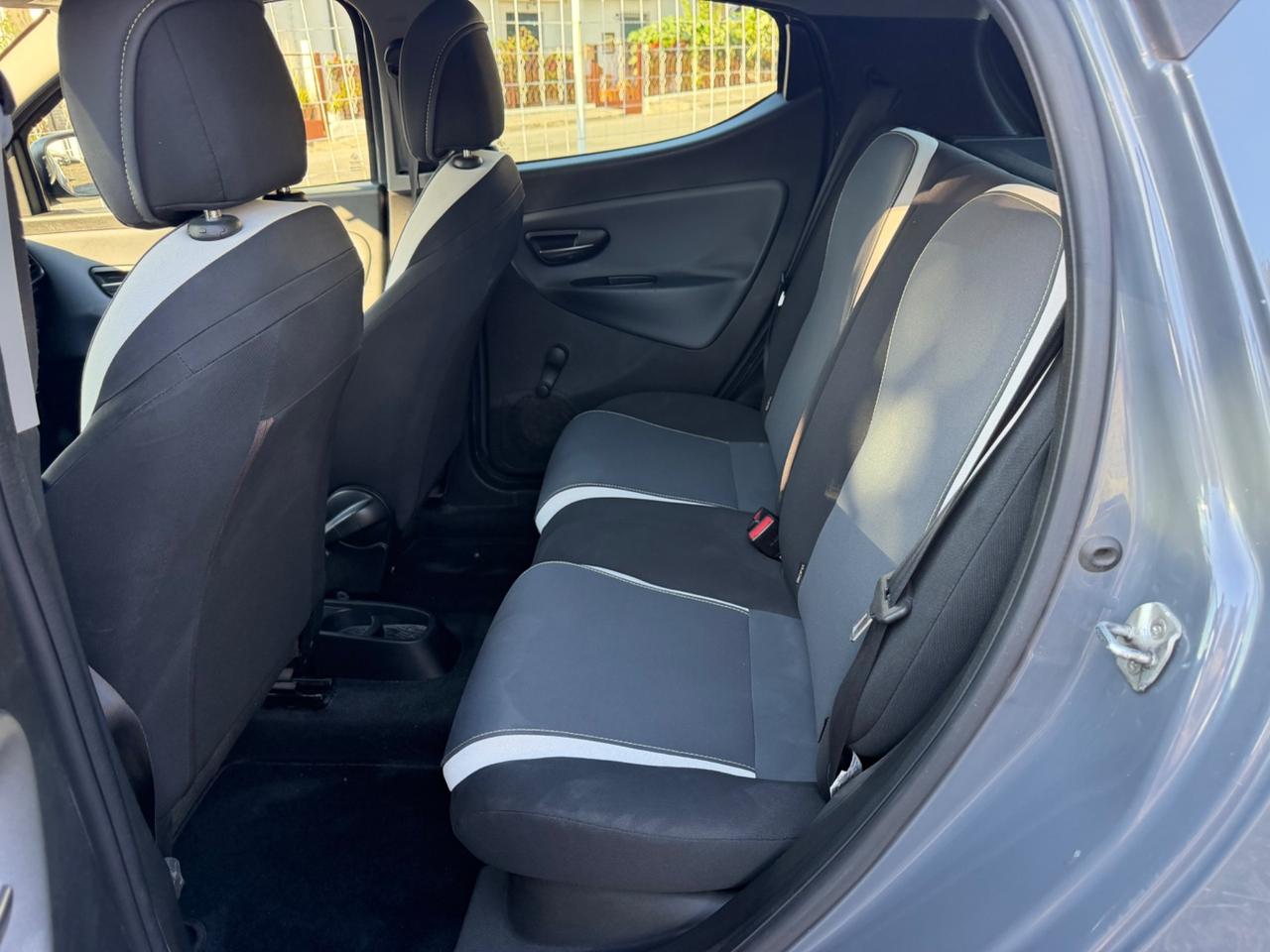 Lancia Ypsilon 1.3 MJT 16V 95 CV 5 porte S&S Elle