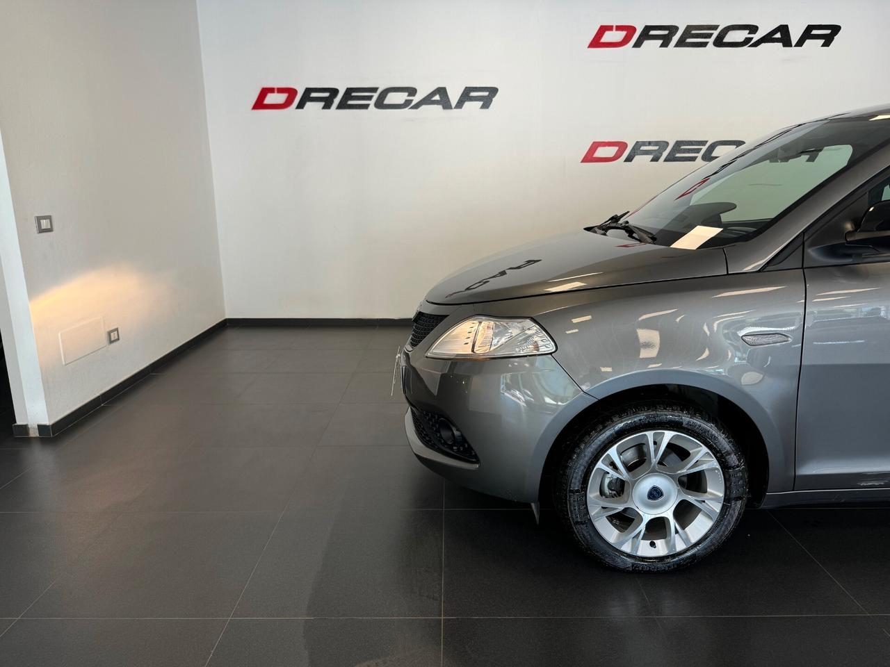 Lancia Ypsilon 1.2 69 CV 5 porte S&S Gold 30.000 KM UNIPROP.