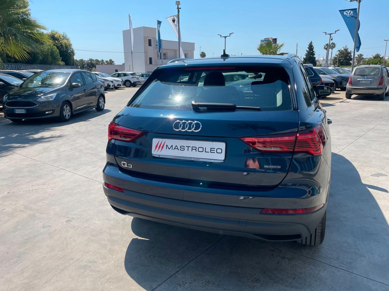 Audi Q3 40 TDI quattro S tronic Business