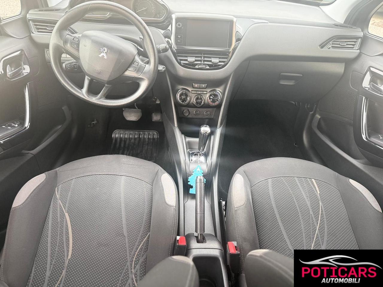 Peugeot 208 1.4 HDi 68 CV 5 porte Active Automatica
