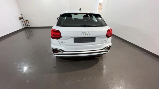 AUDI Q2 35 TDI S tronic S line Edition - MATRIX!