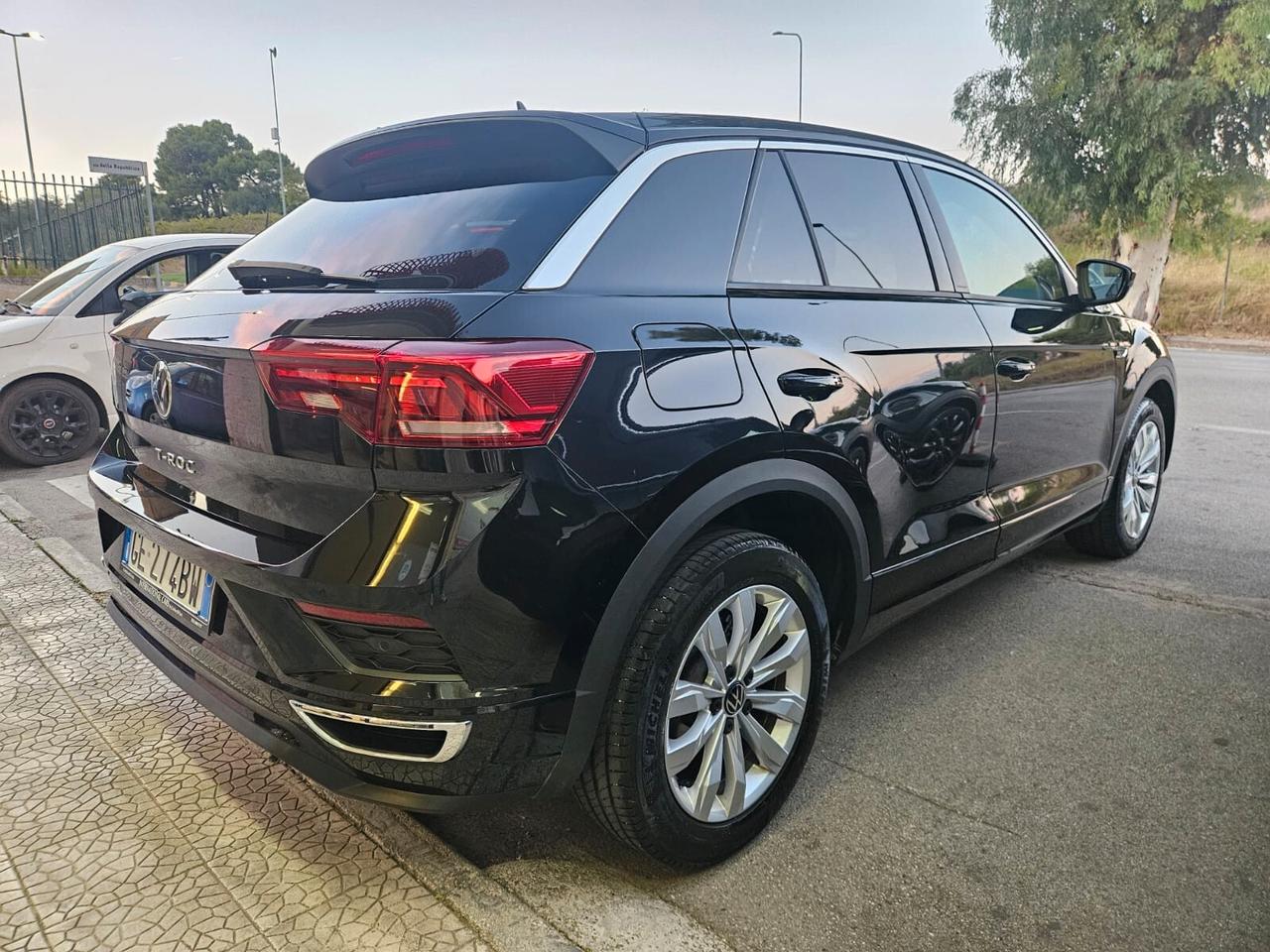 Volkswagen T-Roc RLINE 2.0 150cv automatica DSG