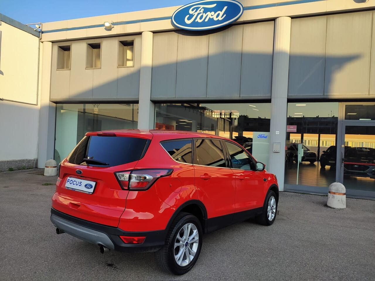 Ford Kuga 1.5 TDCI 120 CV S&S 2WD Titanium