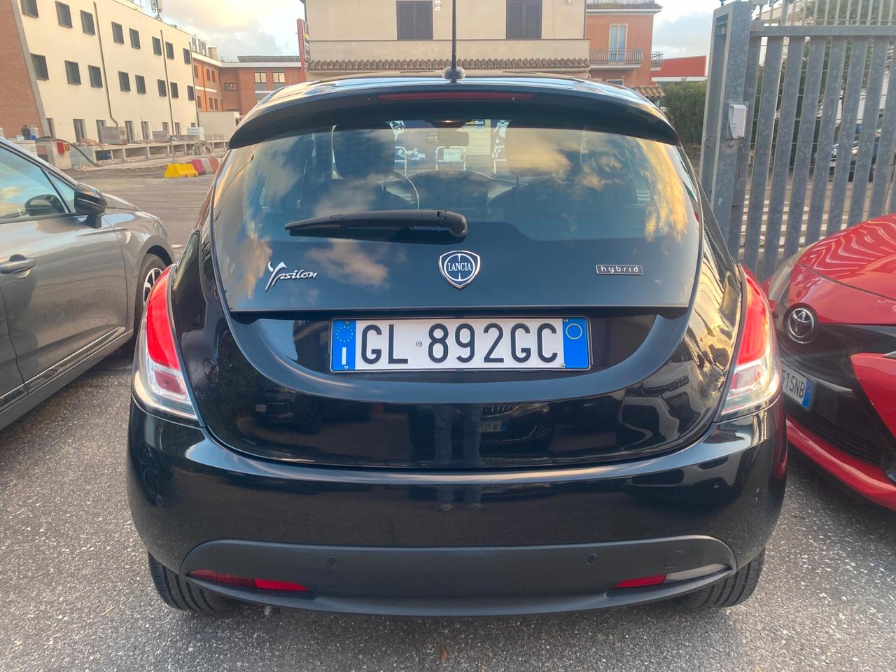 LANCIA Ypsilon 1.0 Hybrid 5posti Silver-PDC Posteriori