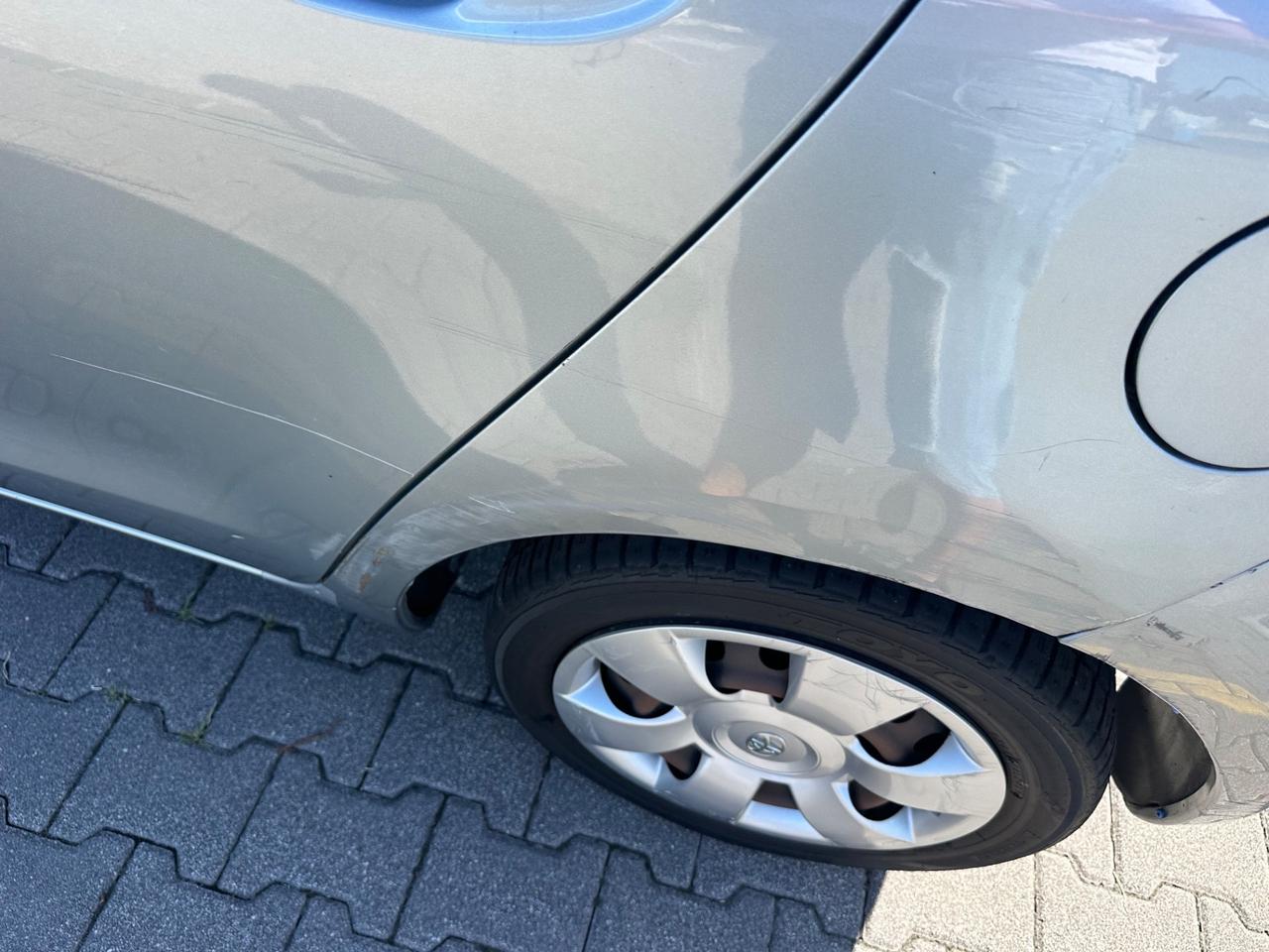 Toyota Yaris 1.0 benz 2006 neopatentati