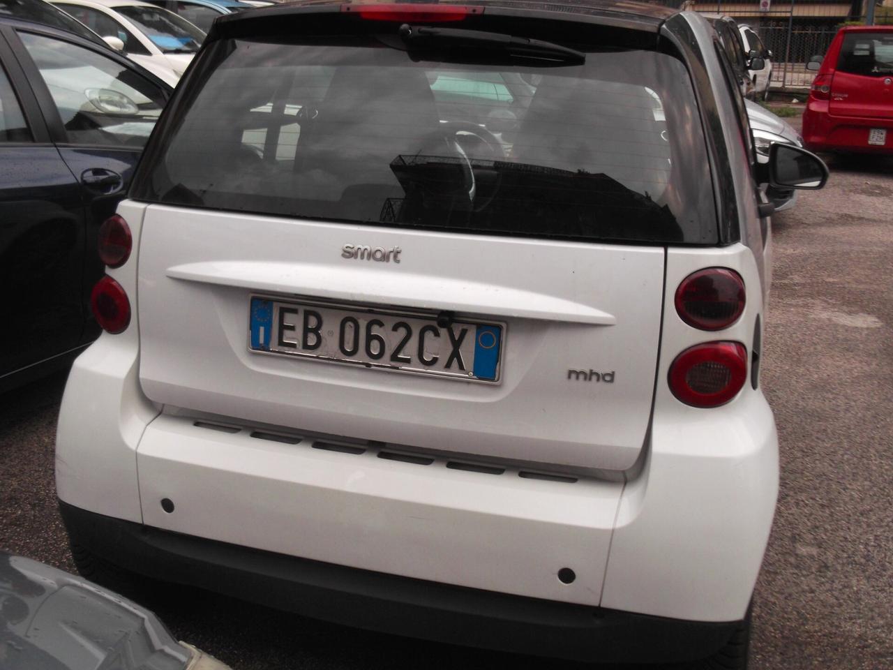 Smart ForTwo 1000 52 kw MHD Coupè "Bianca" Lim - 27
