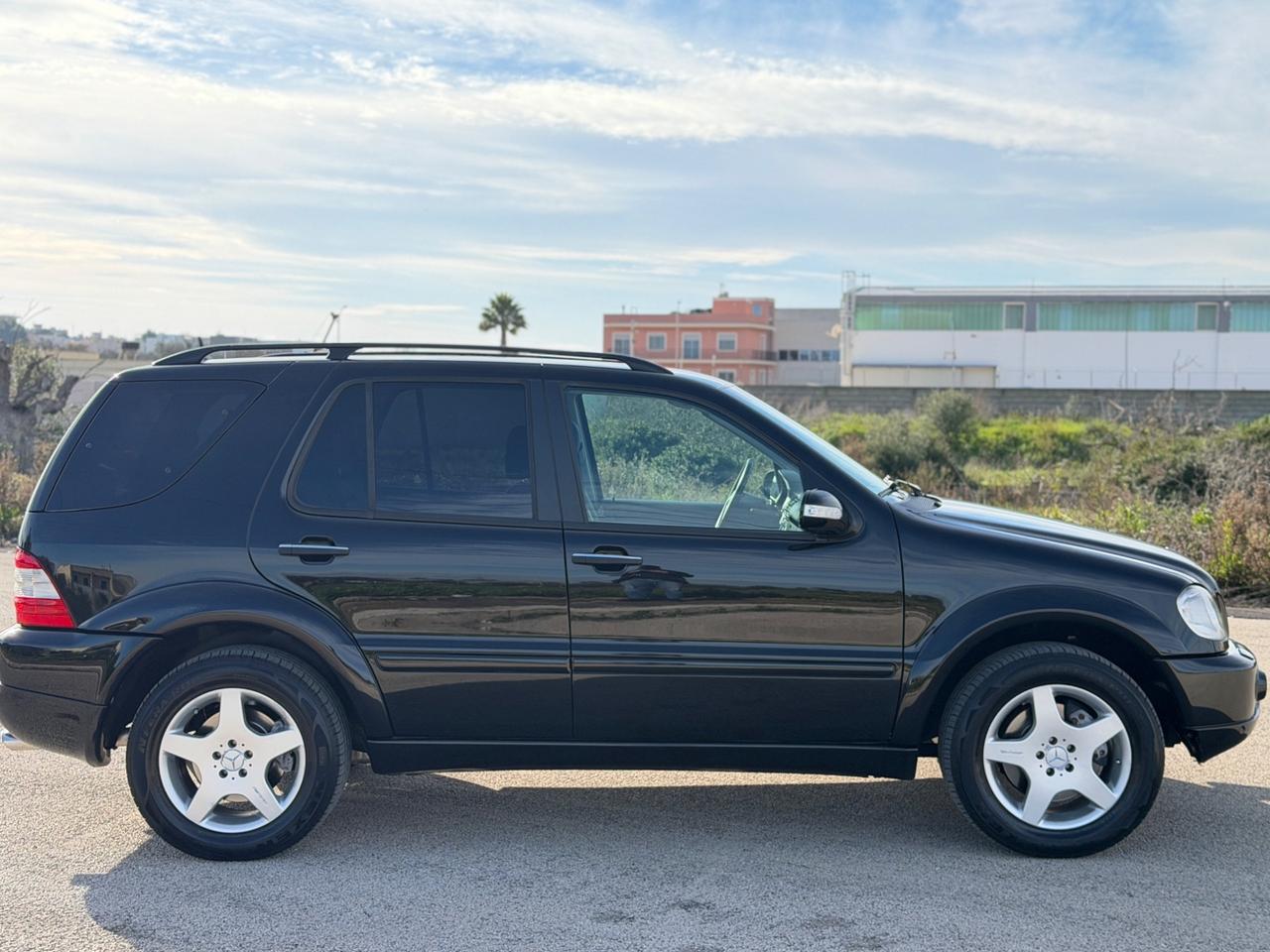 Mercedes-benz ML 400 turbodiesel cat CDI AMG V8