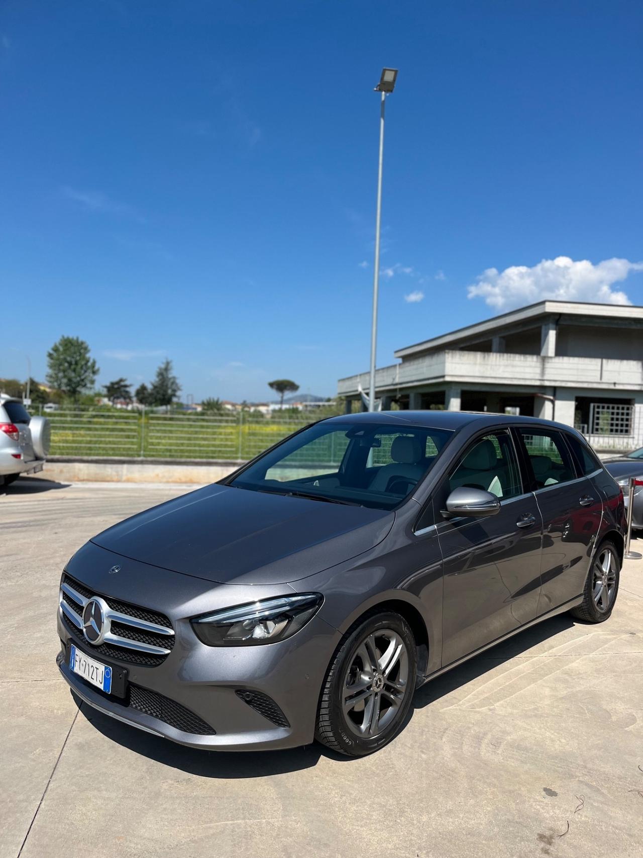 Mercedes-benz B 180 d Automatic Executive