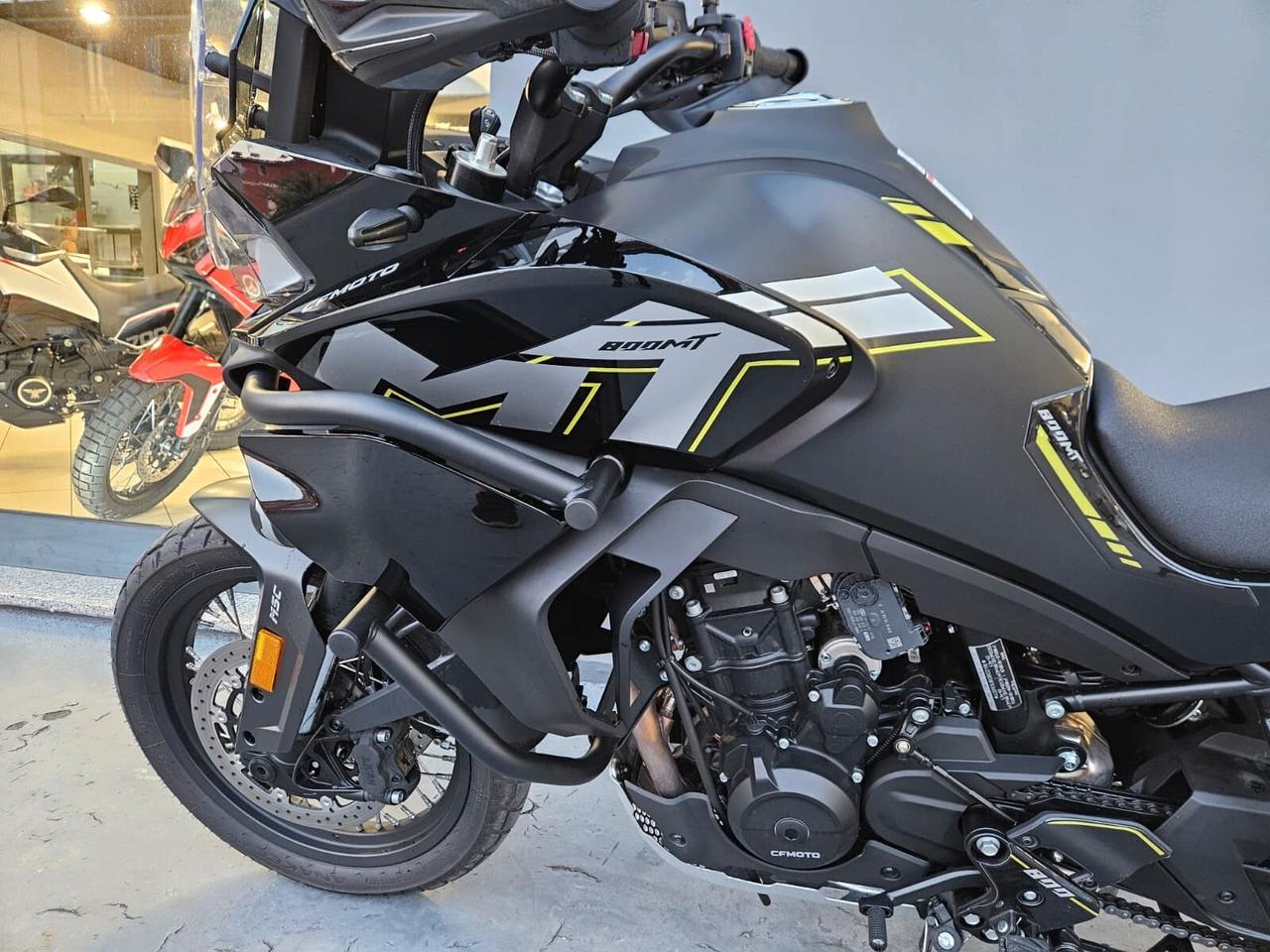CF Moto 800MT - 2026