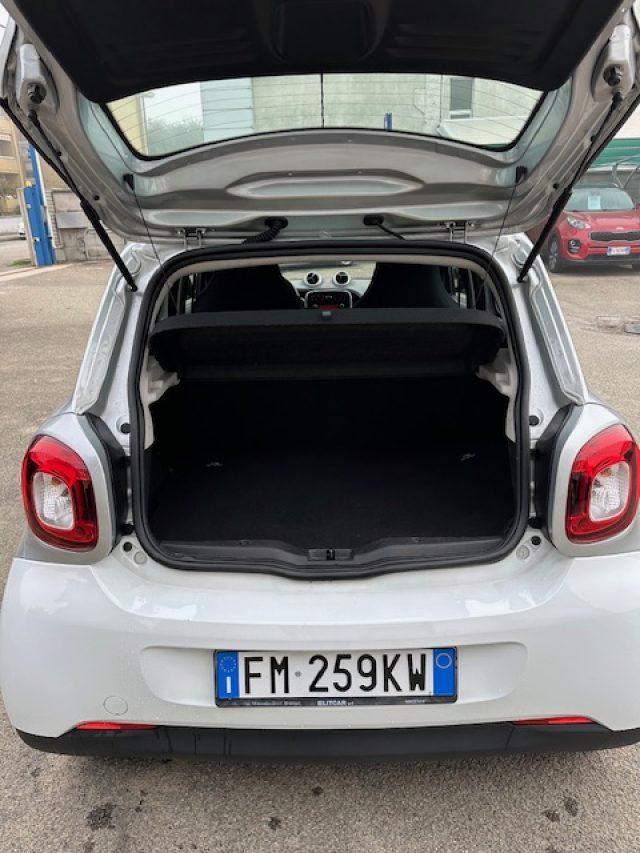 SMART ForFour 70 1.0 Passion