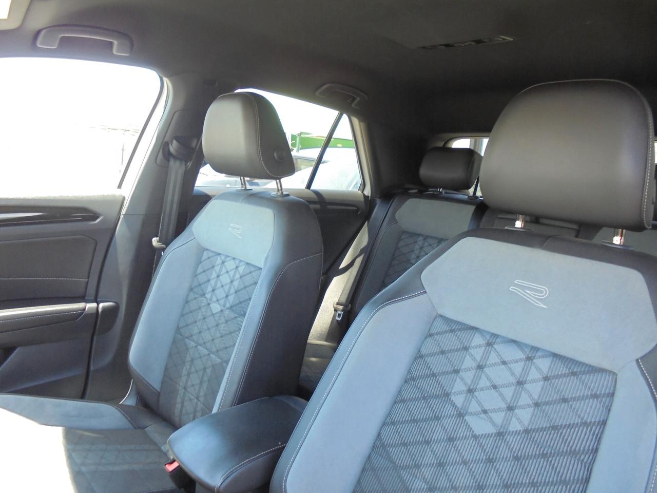 Volkswagen T-Roc 1.0 TSI R-Line