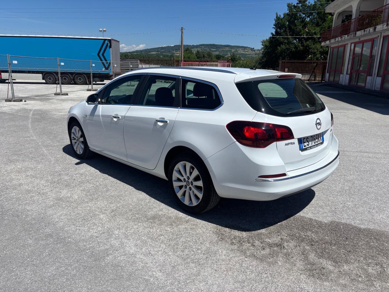 Opel Astra 1.7 CDTI 110CV Sports Tourer Cosmo