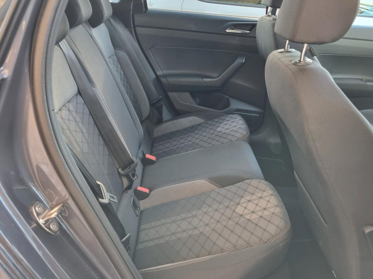 Volkswagen Taigo 1.0 TSI 115 CV R-Line