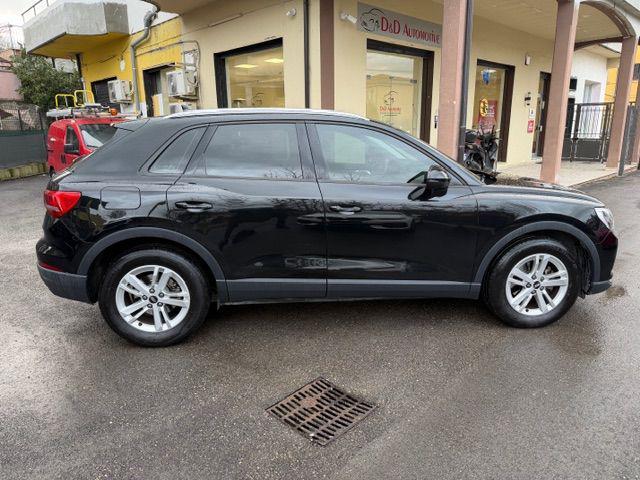 AUDI Q3 35 TDI quattro S tronic Business Advanced