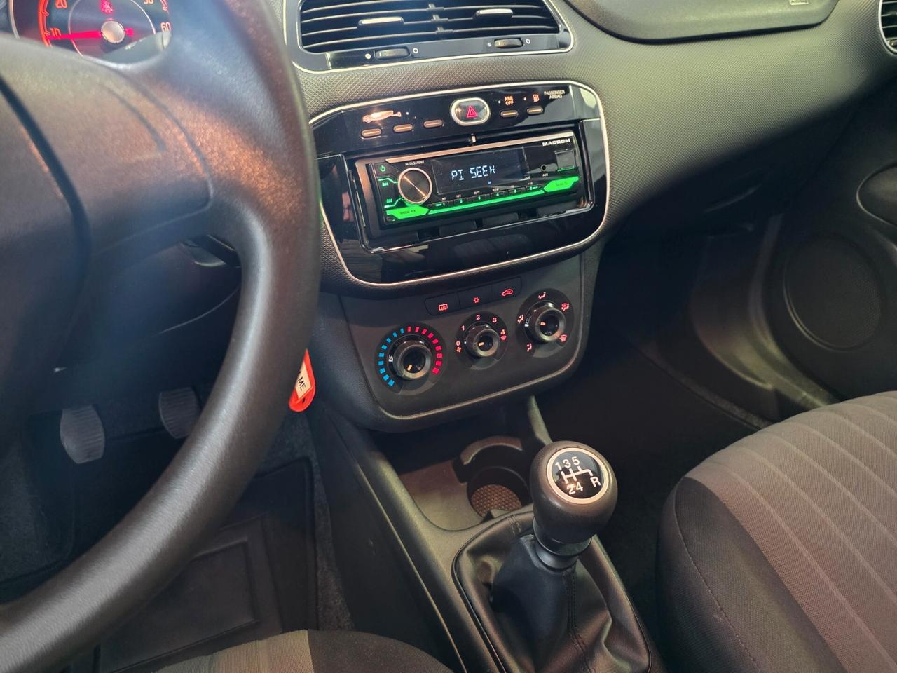 Fiat Punto 1.4 GPL 5 porte AUTOCARRO Van 4 posti N1