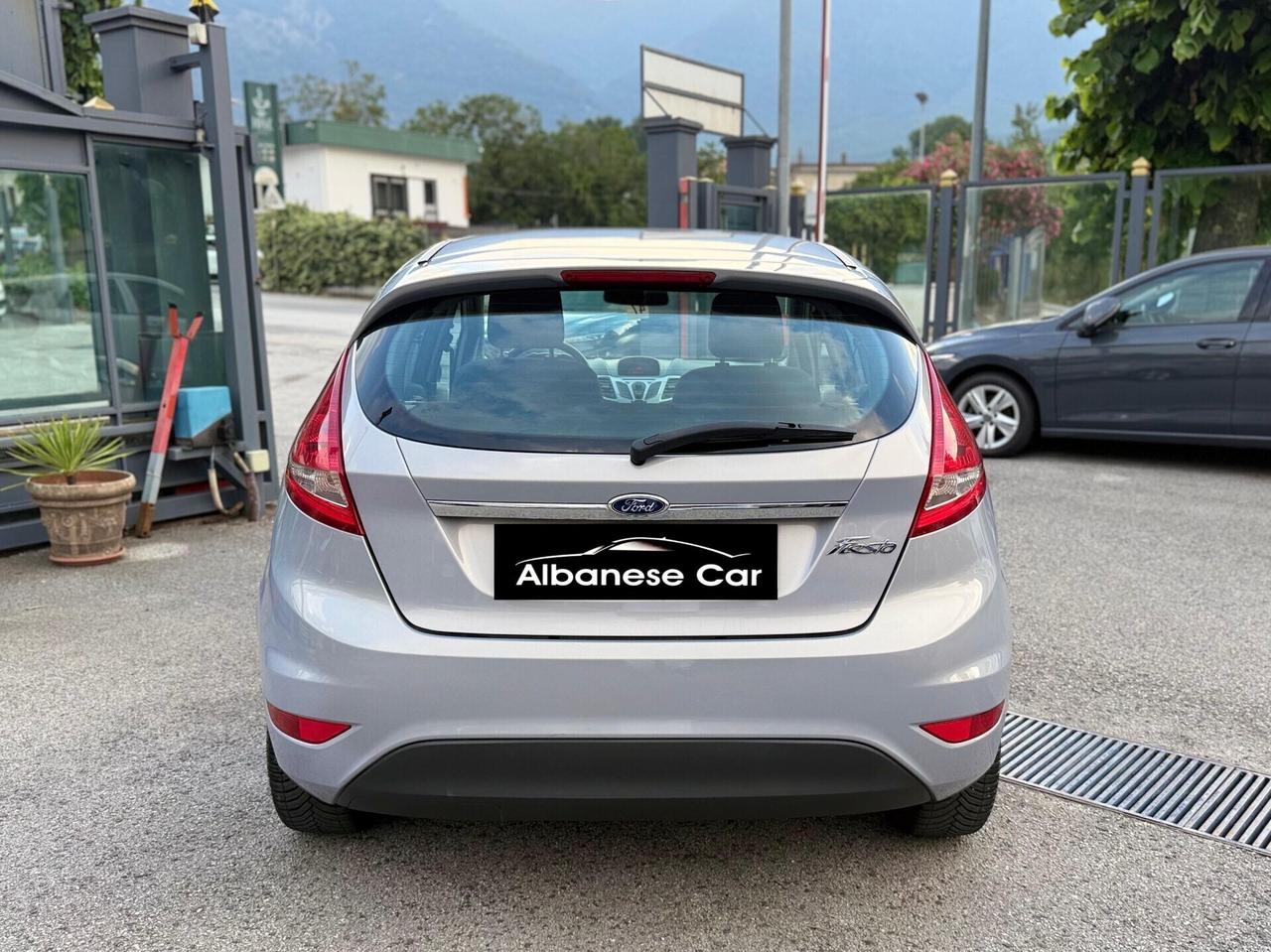 Ford Fiesta Ikon 1.4 TDCi 70CV 5 porte