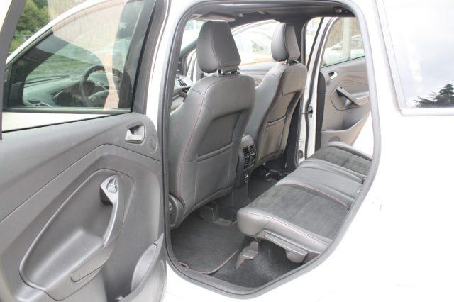 FORD Kuga 2.0 TDCI 180 CV S&S 4WD Powershift ST-Line