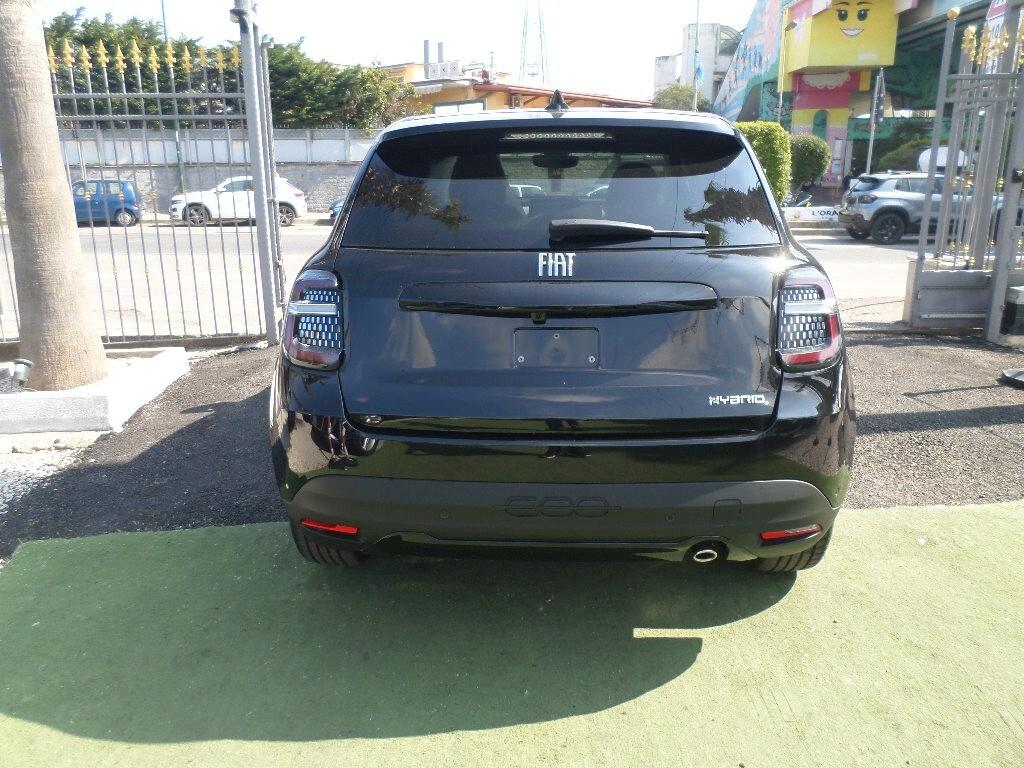 Fiat 600 Hybrid 110 CV DCT MHEV La Prima