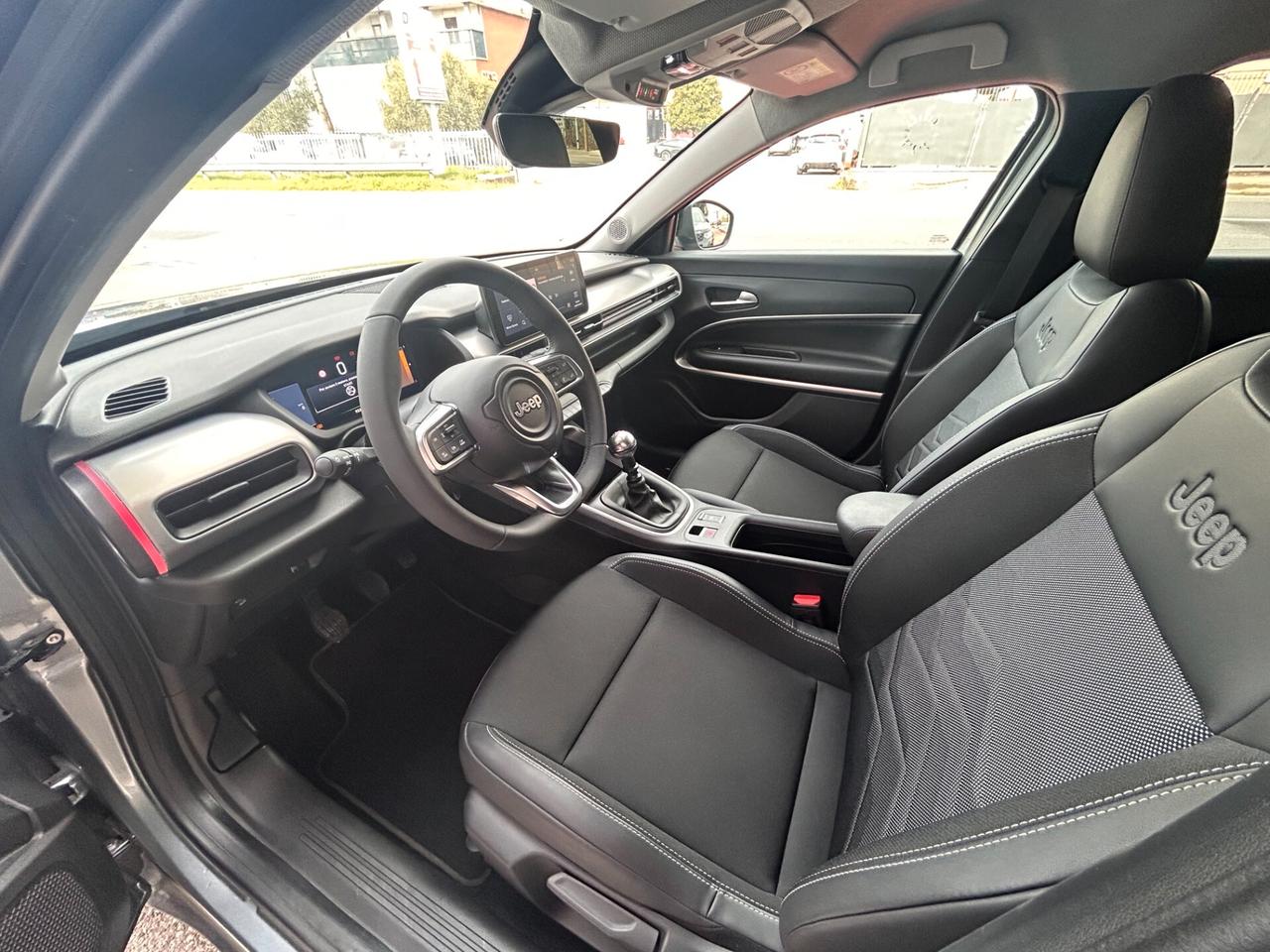 Jeep Avenger 1.2 Turbo 100 CV Summit