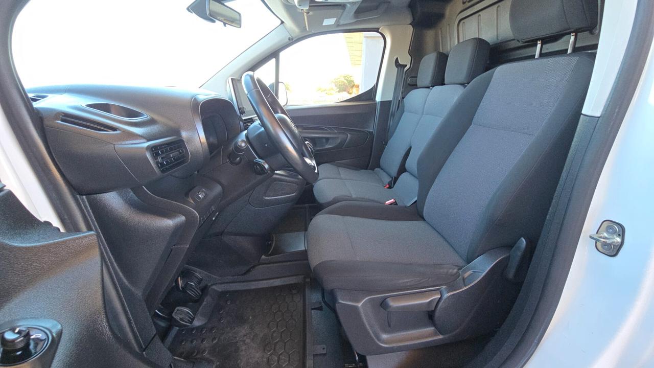 Citroen Berlingo BlueHDi 100 S&S Van M Club (1000Kg)