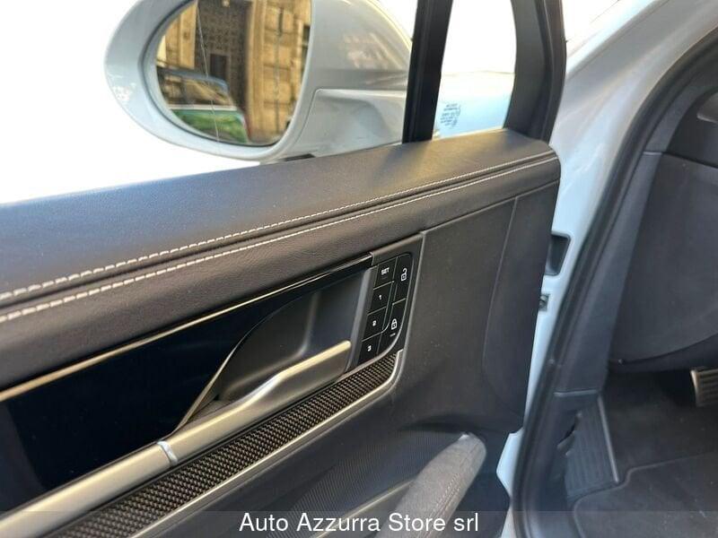 Porsche Cayenne Coupè Coupé 4.0 V8 Turbo E-Hybrid *IVA ESP, PRICE LIST: €233.650*