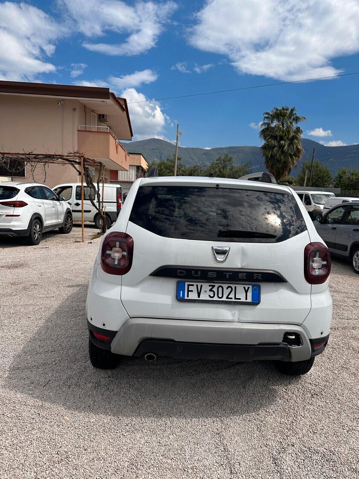 Dacia Duster 1.6 SCe GPL 4x2 Essential SINISTRATA