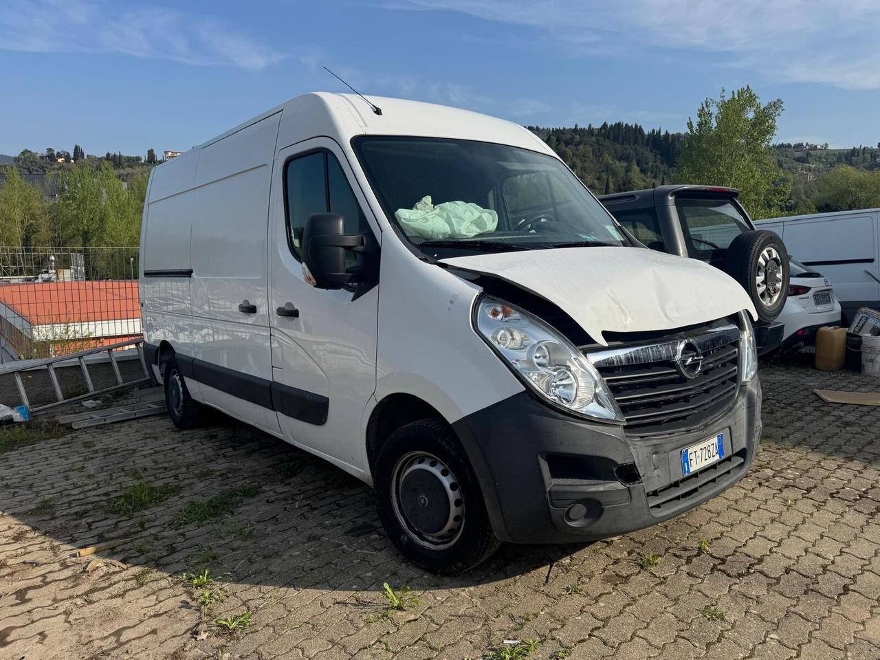 Opel movano