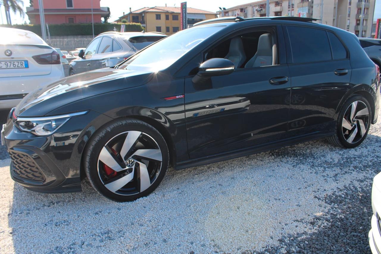 Volkswagen Golf GTI Tua A SOLI 445€