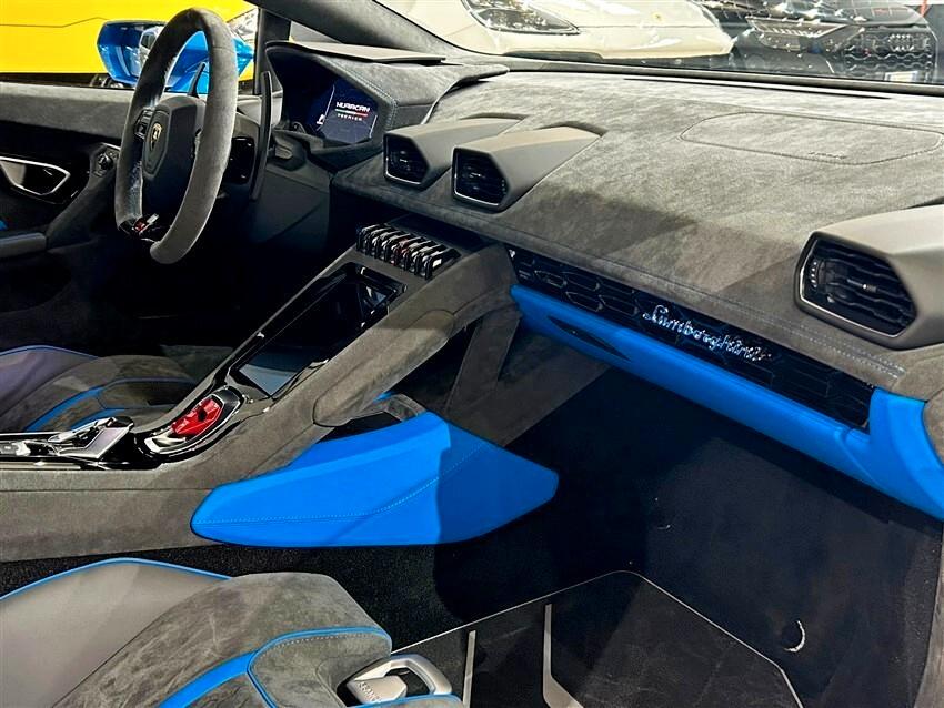 Lamborghini Huracan Huracán 5.2 V10 Tecnica RWD Coupé