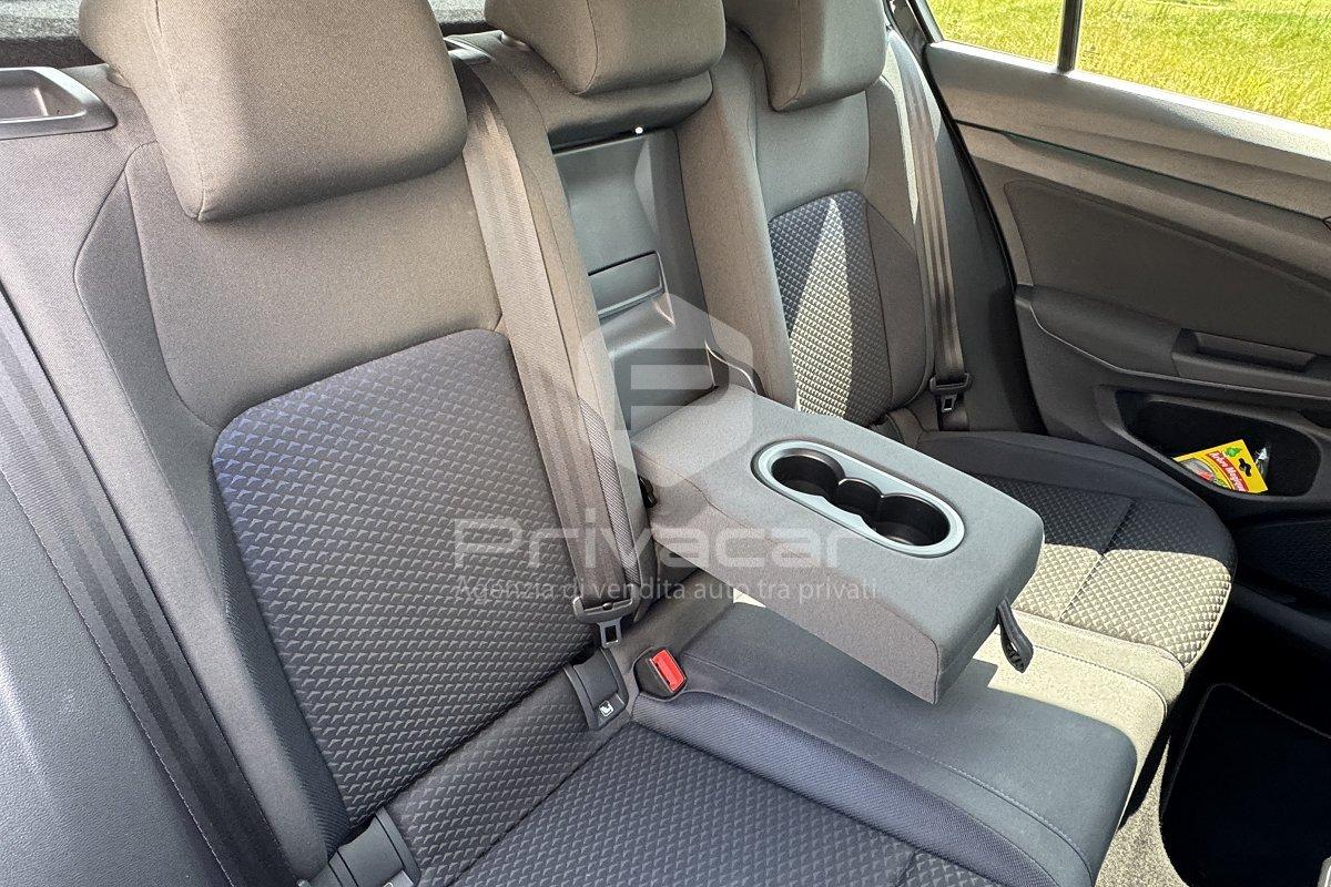 VOLKSWAGEN Golf 2.0 TDI 115 CV SCR Life