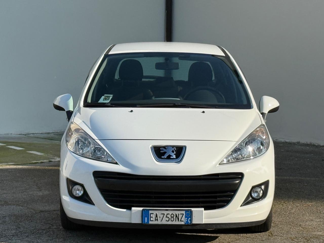 Peugeot 207 1.4 8V 75CV 5p. Energie Sport ECO GPL