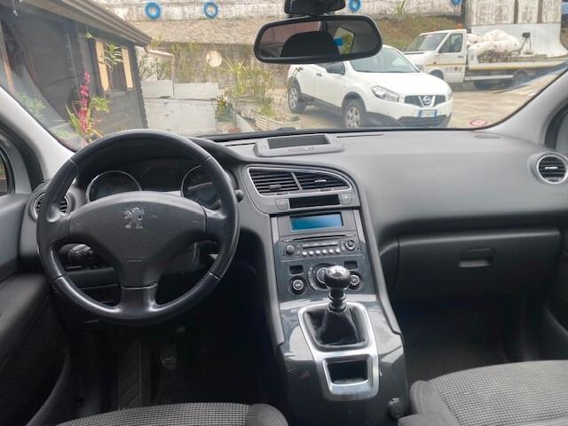 Peugeot 5008 1.6 HDi 112CV Family