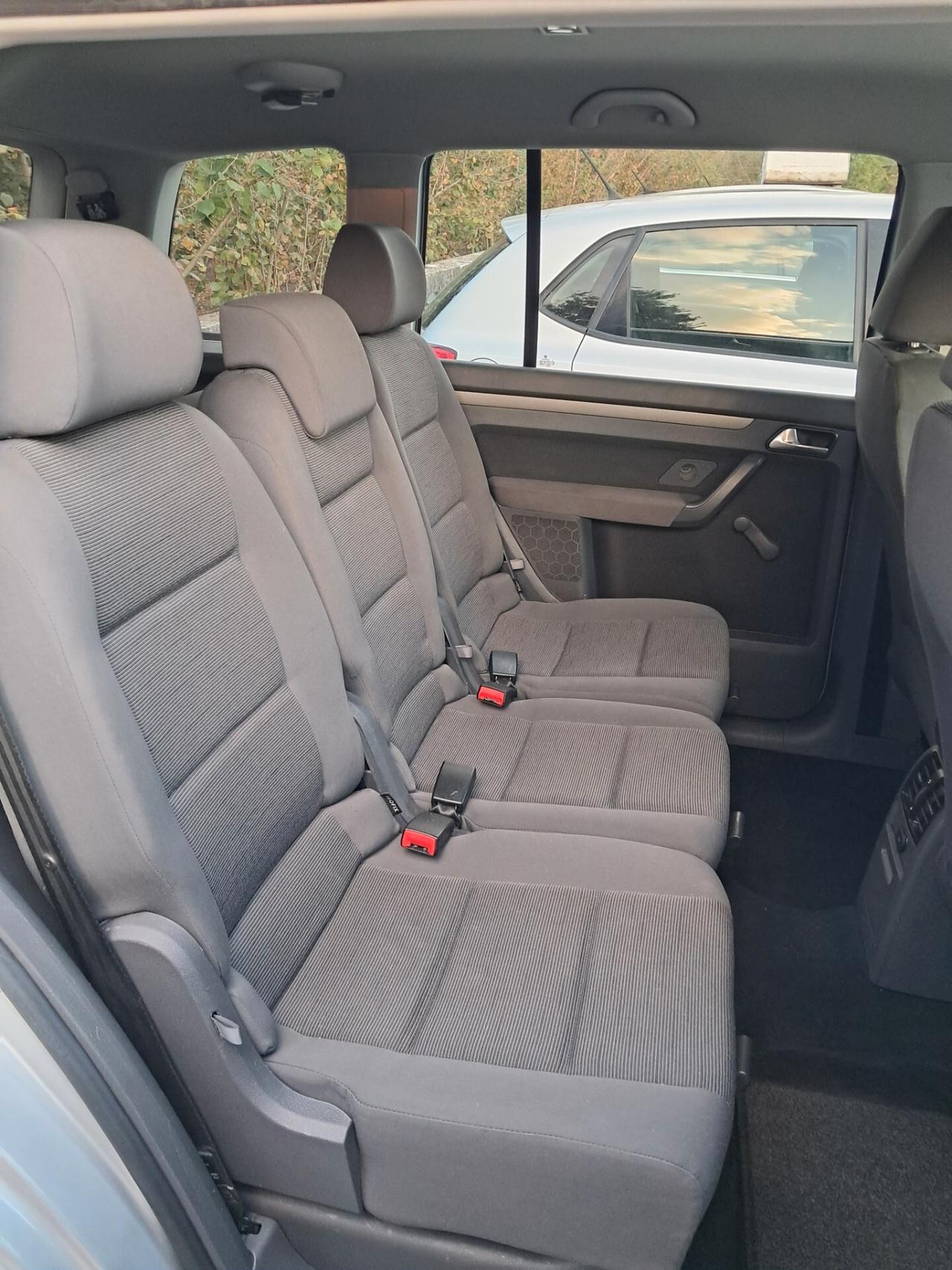 Volkswagen Touran 1.9 TDI 105CV 7 Posti