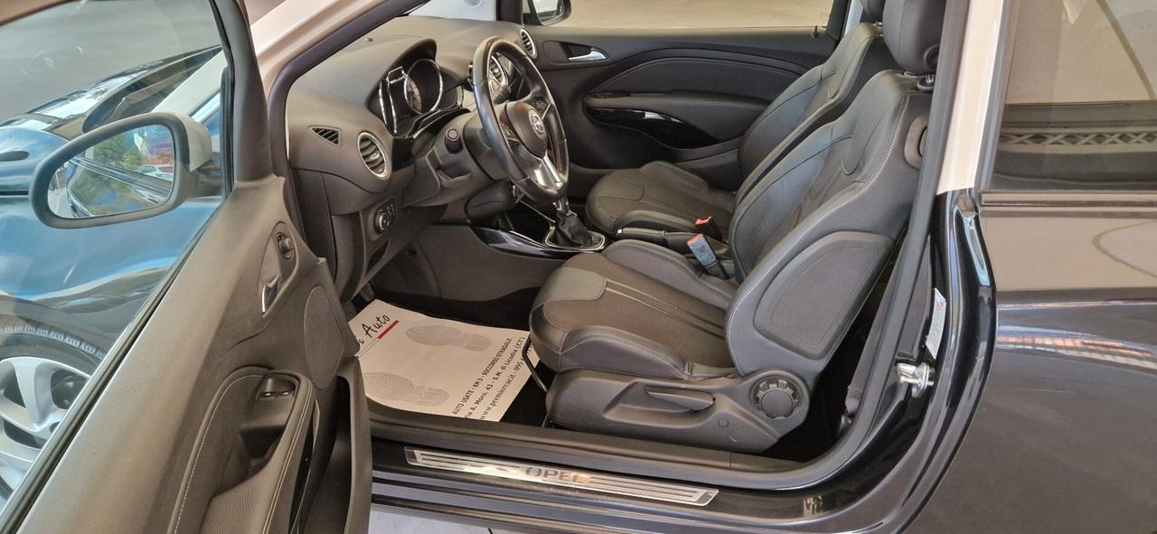 Opel Adam 1.4 87cv White Black Link