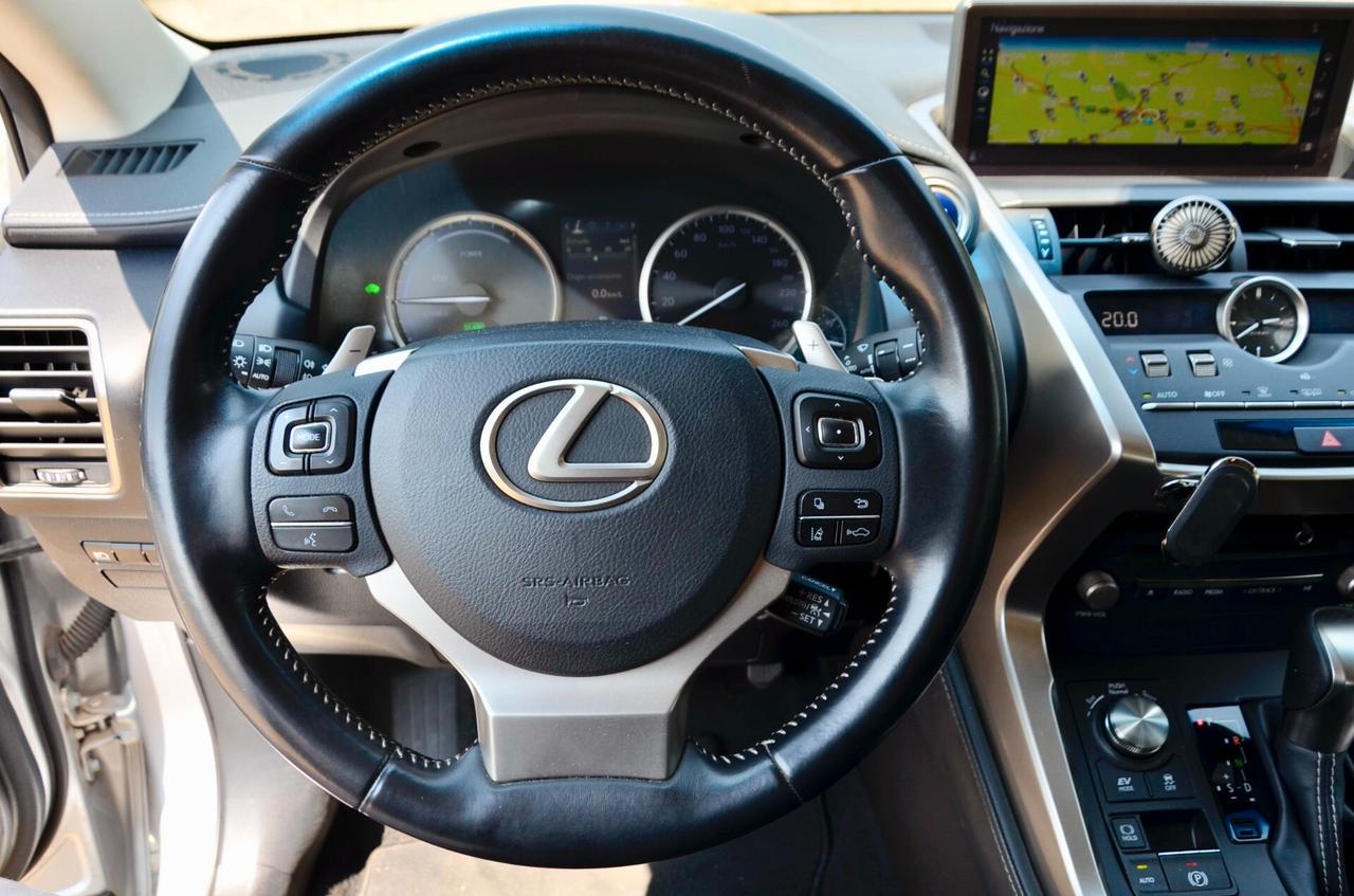 LEXUS NX 300h 2.5 BUSINESS 2WD 197cv CVT, EURO 6C, UFF ITALIANA, SERVICE LEXUS, FARI LED, NAVI, RETROCAMERA, PERMUTE