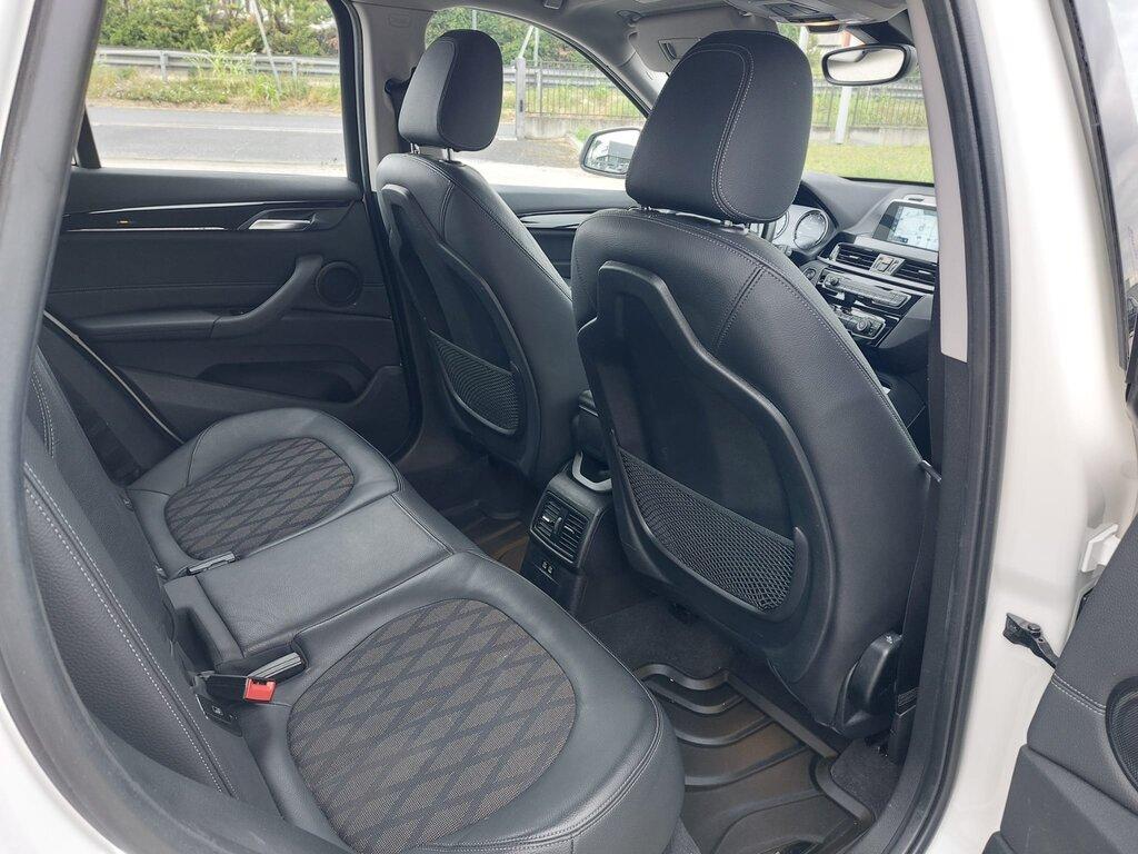 BMW X1 18 d xLine xDrive Steptronic